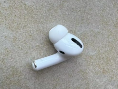AirPods Pro 1 right earbud replacement A2083 compatible with A2190 charging case